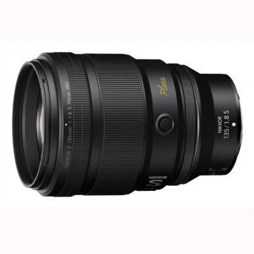 NIKKOR Z 135mm f/1.8 S Plena