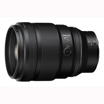 NIKKOR Z 135mm f/1.8 S Plena